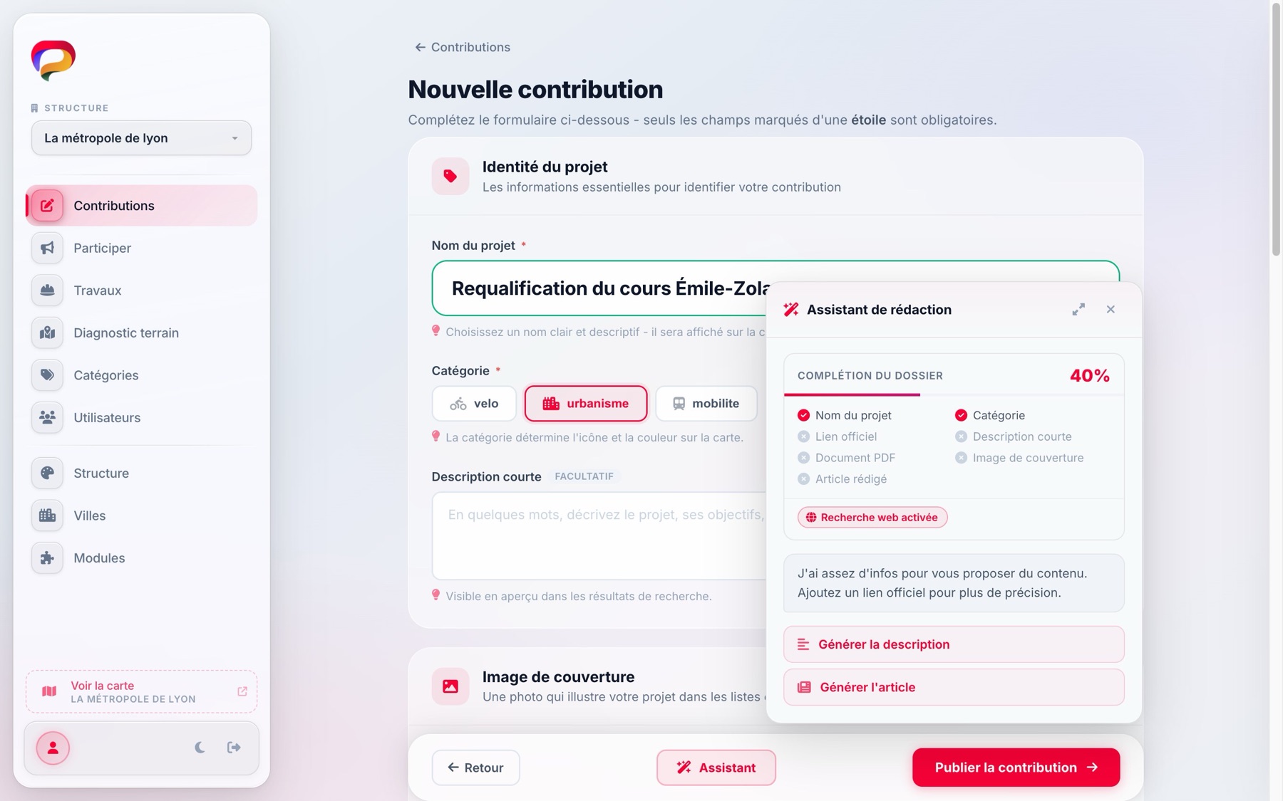 Le panneau de l'assistant de rédaction : la complétion du dossier à 40%, la recherche web activée, et les deux boutons de génération.