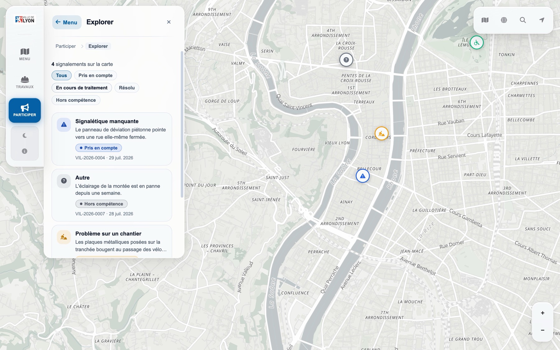 Les signalements publiés d'une ville, listés avec leur statut à gauche et posés sur la carte à droite.