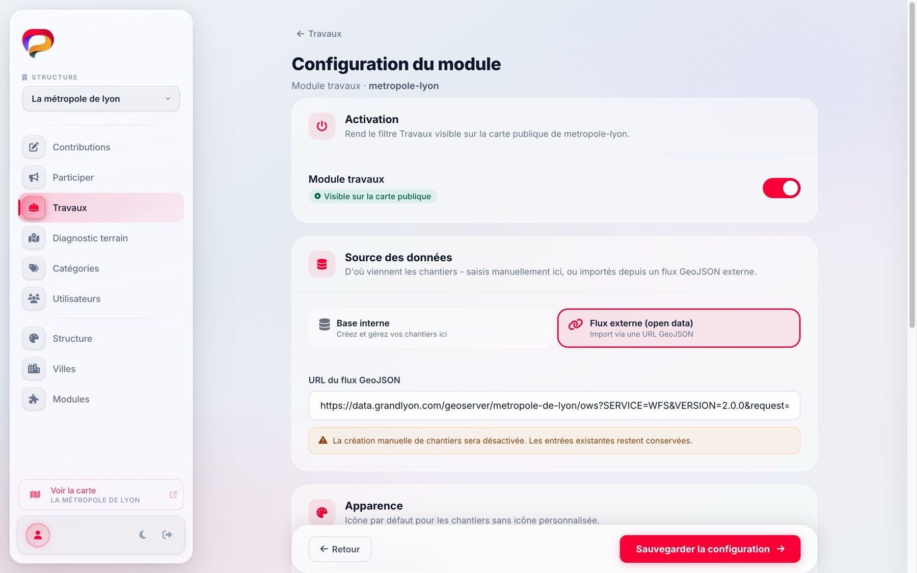 La configuration du module : l'activation, puis le choix entre la base interne et un flux GeoJSON externe.
